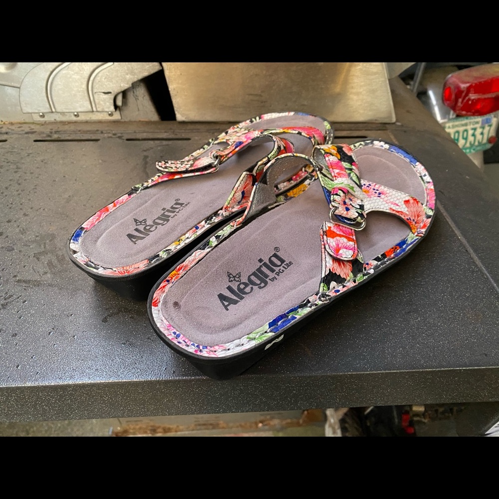 Alegria Vio-725 Multicolor Slide Open Toe Sandals - Picture 6 of 11